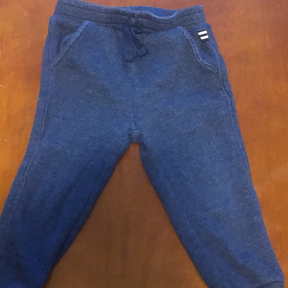 Toddler Splendid waffle joggers size 18-24 month
